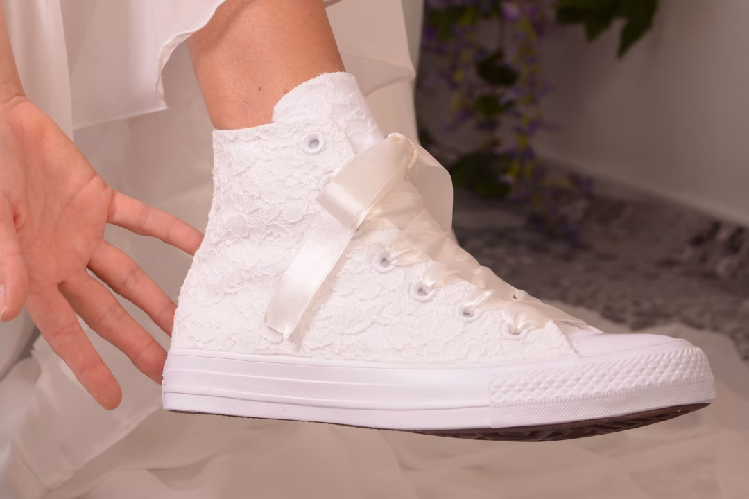 Sneakers de mariée ivoire pour le mariage