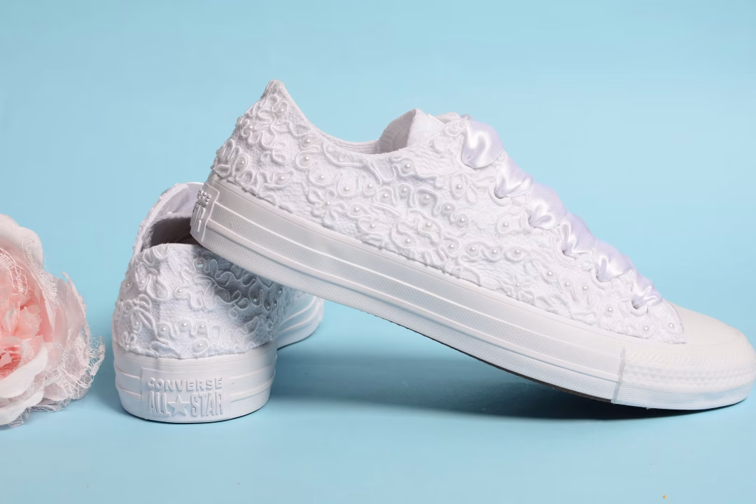 Blanc Baskets de mariage Converse pour mariée