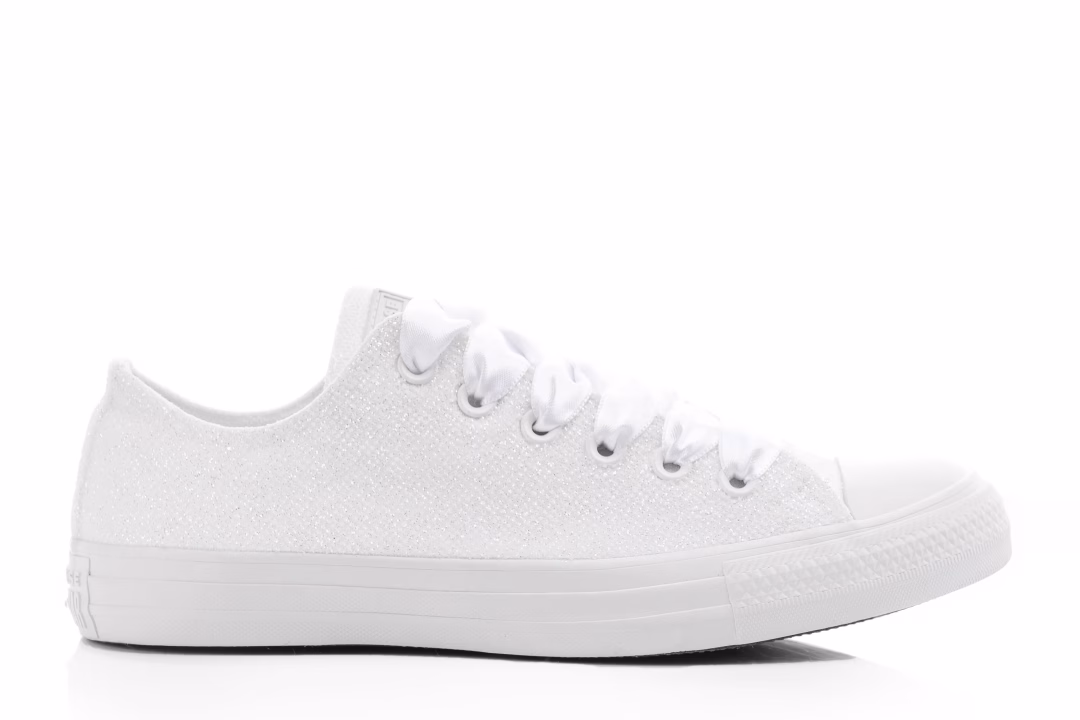 Converse de mariage sur mesure pour mariée, blanc et ivoire – Lovin Bridal