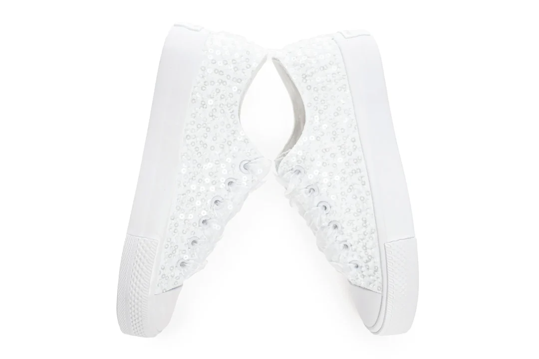 Baskets de mariage à sequins ivoire avec détail de dentelle – Lovin Bridal Ivone
