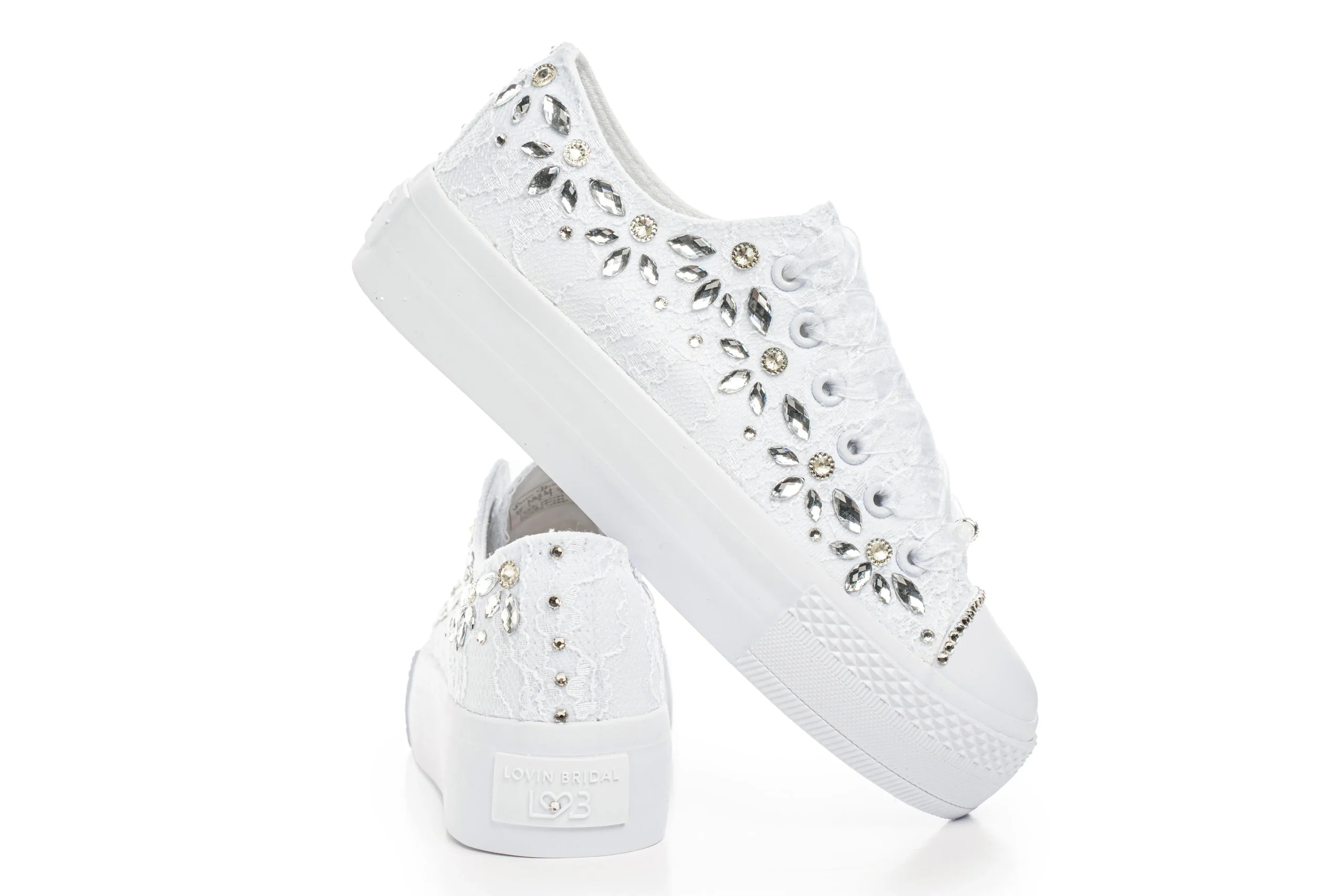 Chaussures de mariage en dentelle de cristal – Lisa Chaussures de mariage en dentelle de cristal étincelante pour la mariée – Lovin Bridal Lisa