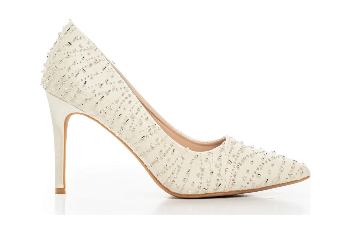 Talons de mariée avec talon stiletto de 9 cm, pompes de mariage ornées à la main – Lovin Bridal Alice
